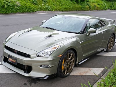 صورة 1 لـ 2025 Nissan GT-R