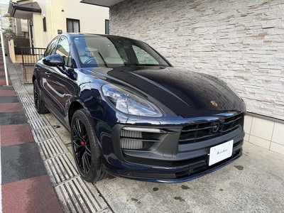 PORSCHE MACAN - 2