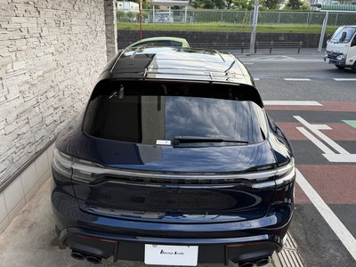 PORSCHE MACAN - 7
