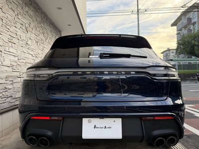 PORSCHE MACAN - 6