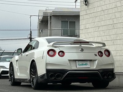 NISSAN GT-R - 9