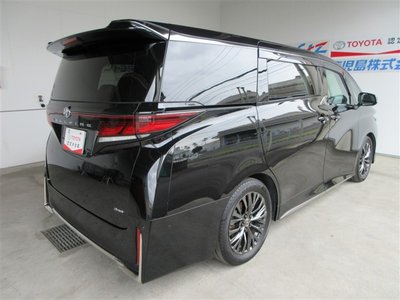 TOYOTA VELLFIRE - 4