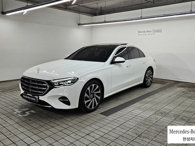 MERCEDES-BENZ E-CLASS - 1