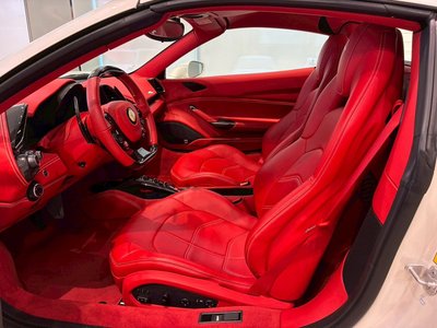 2019 Ferrari 488 SPIDER thumbnail 35