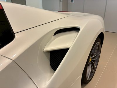 2019 Ferrari 488 SPIDER thumbnail 20