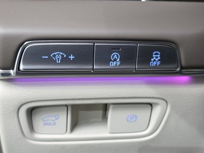 2022 Genesis GV80 — миниатюра 19