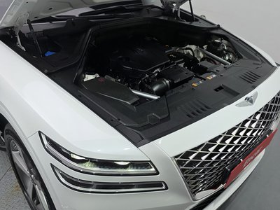 صورة 7 لـ 2022 Genesis GV80