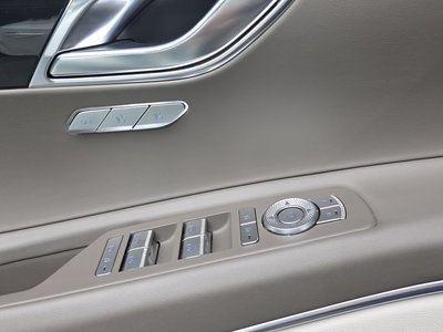 2022 Genesis GV80 — миниатюра 18
