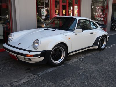 PORSCHE 911 - 3