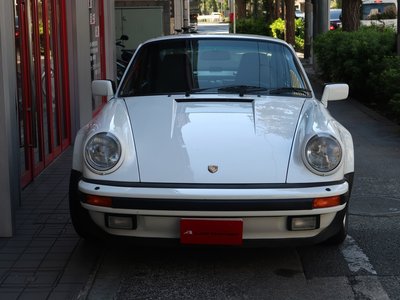 PORSCHE 911 - 5