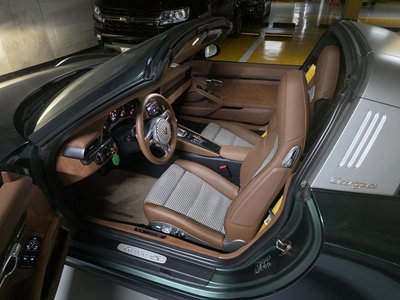 PORSCHE 911 - 1