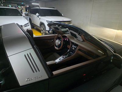 PORSCHE 911 - 7