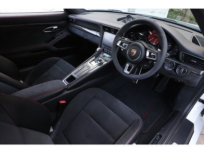 PORSCHE 911 - 10