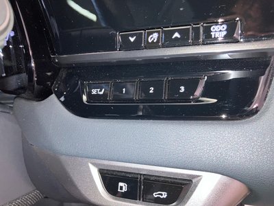 صورة مصغرة 22 لـ 2024 Lexus RX