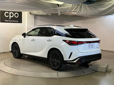 صورة 4 لـ 2024 Lexus RX