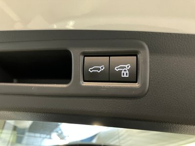 صورة مصغرة 34 لـ 2024 Lexus RX