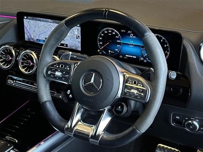 MERCEDES-BENZ GLA AMG - 5