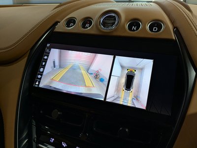 2021 Aston Martin DBX — миниатюра 25