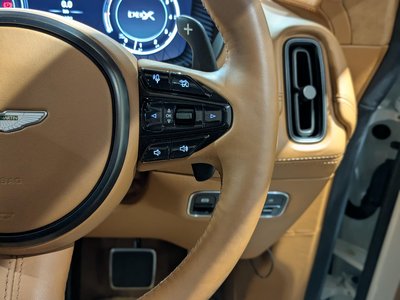 2021 Aston Martin DBX — миниатюра 46