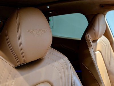 2021 Aston Martin DBX — миниатюра 20
