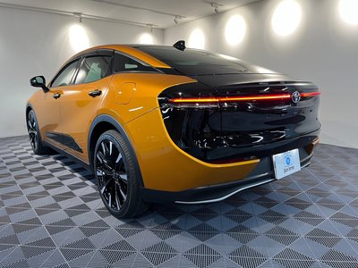 TOYOTA CROWN CROSSOVER - 6