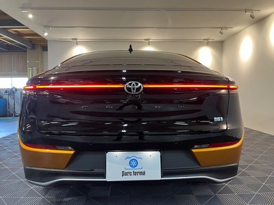 TOYOTA CROWN CROSSOVER - 7