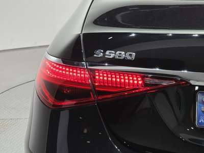صورة 10 لـ 2021 Mercedes-BENZ S-CLASS