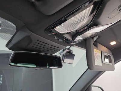 2025 BMW X5 缩略图 31