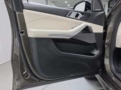 2025 BMW X5 缩略图 14