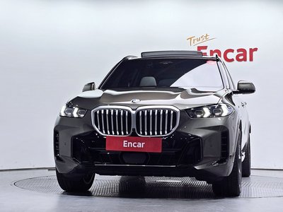 2025 BMW X5 照片 2