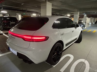 PORSCHE MACAN - 6