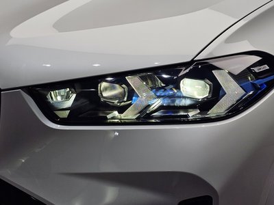 صورة 9 لـ 2025 BMW X5