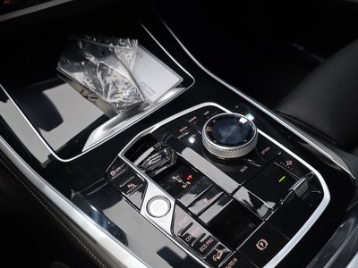 صورة مصغرة 12 لـ 2025 BMW X5