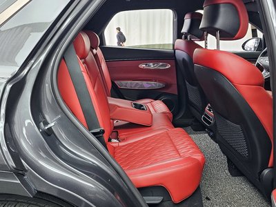 2023 Genesis GV70 — миниатюра 12