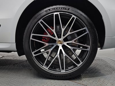 2023 Porsche MACAN 照片 8