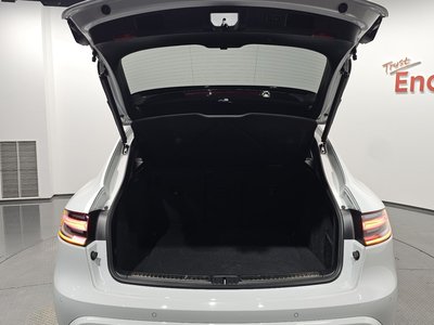 صورة مصغرة 33 لـ 2023 Porsche MACAN