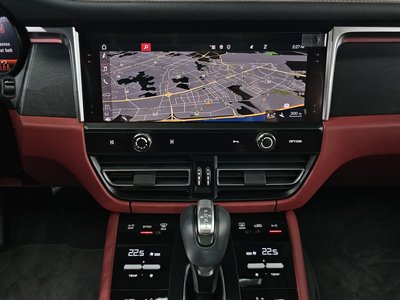 صورة مصغرة 20 لـ 2023 Porsche MACAN