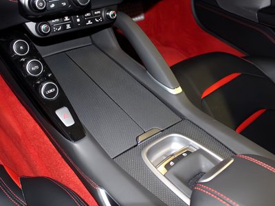 صورة مصغرة 40 لـ 2017 Ferrari GTC4 LUSSO
