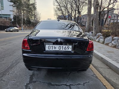 ROLLS-ROYCE GHOST - 8