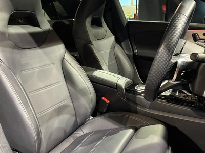 MERCEDES-BENZ CLA - 5