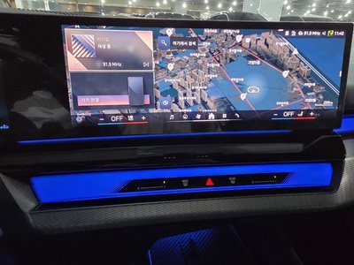 2025 BMW 5 SERIES 缩略图 12