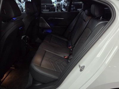 2025 BMW 5 SERIES 缩略图 11
