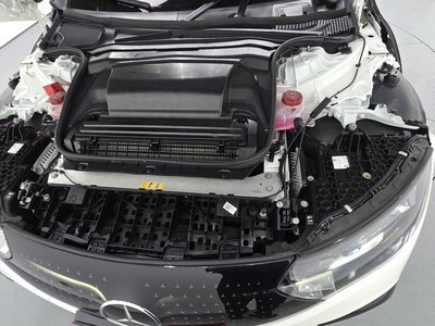 صورة 7 لـ 2023 Mercedes-BENZ EQE