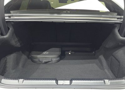 2023 Mercedes-BENZ EQE 缩略图 26