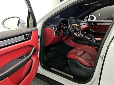 PORSCHE CAYENNE - 10