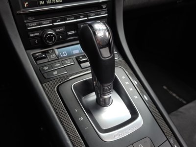 صورة 9 لـ 2015 Porsche 911