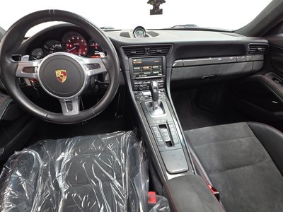 صورة 5 لـ 2015 Porsche 911