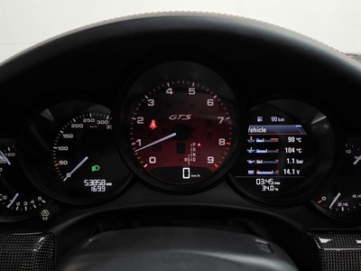 صورة 8 لـ 2015 Porsche 911