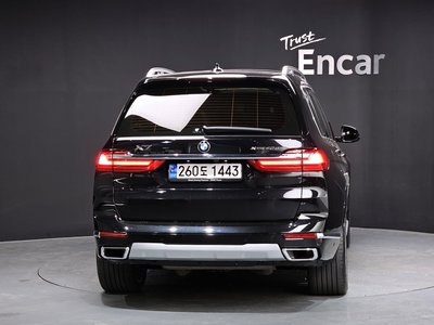 BMW X7 - 3