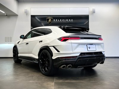 LAMBORGHINI URUS - 7